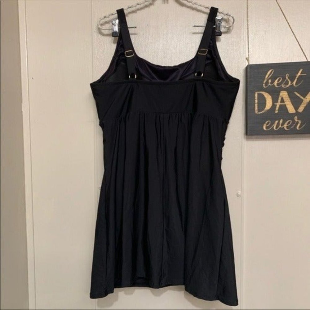 Lands End UNDERWIRE WRAP Swim Dress BACK - Picture 4 of 7